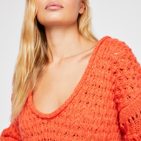 FREE PEOPLE Crashing Waves Oversized Sweater Tangerine - Picture 4 of 11